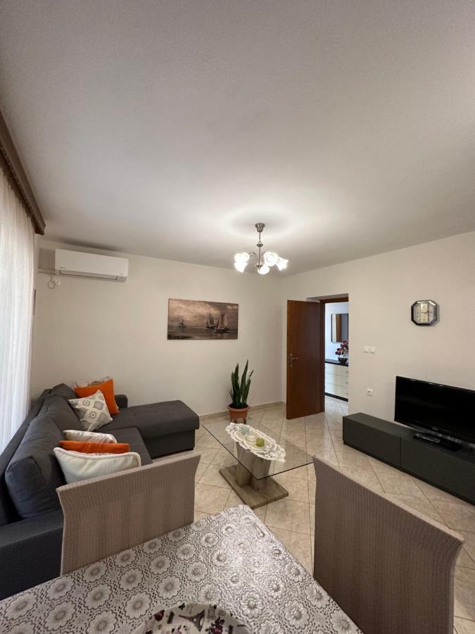 B&S Saranda Apartment 외부 사진
